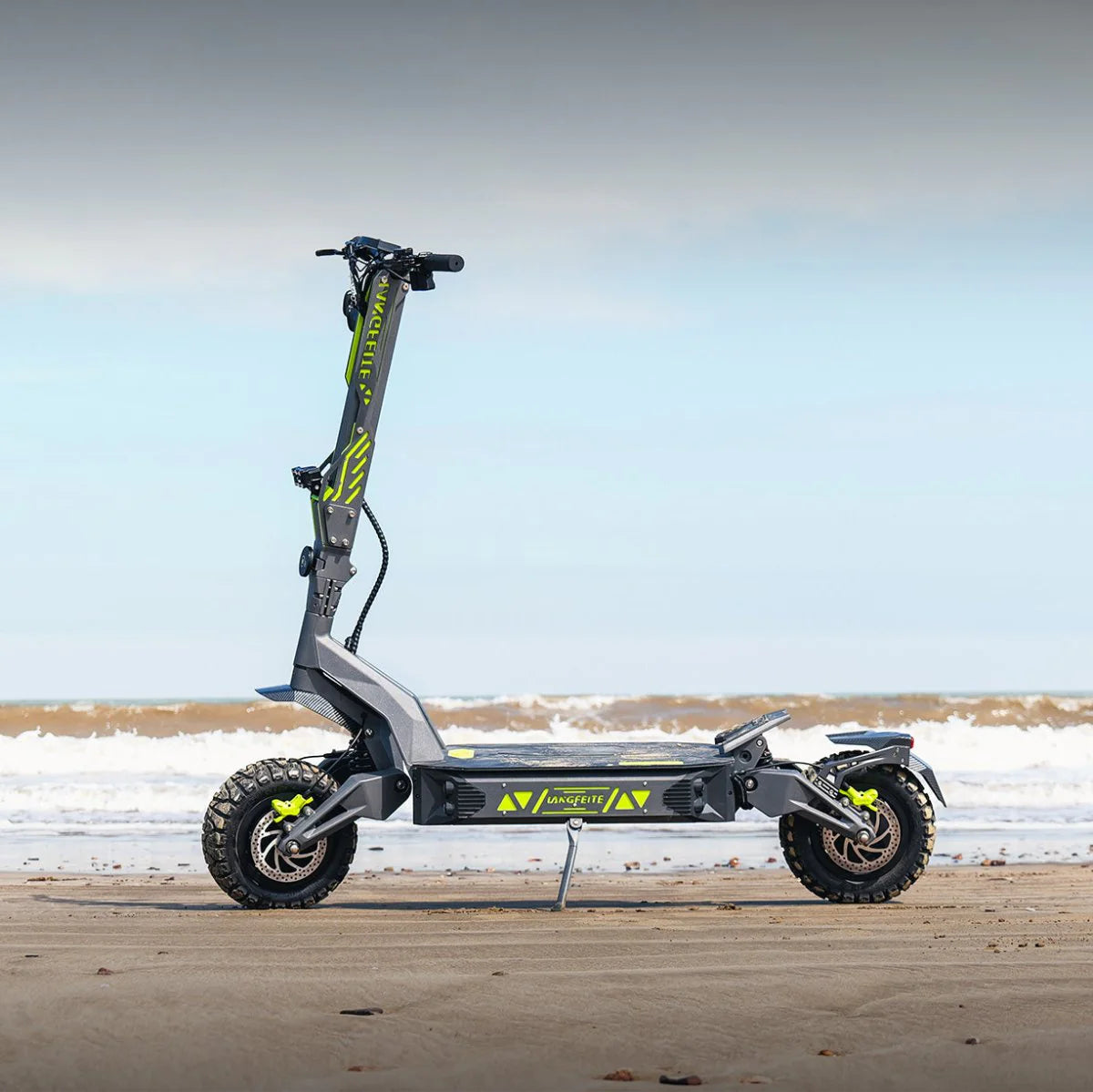 Trottinette Électrique Langfeite GT2 : Puissante et Endurante